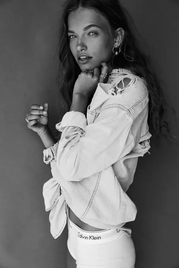 Photograph by Trever Hoehne 8