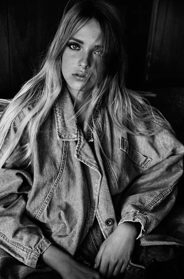 Photograph by Trever Hoehne 38
