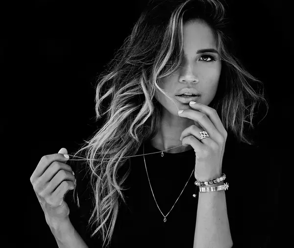 Photograph by Trever Hoehne 142